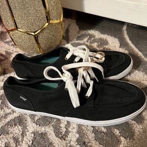 Reef Bella Costa Black Lace Up DeckHand Shoes Sz 9